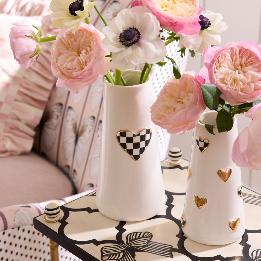 check-heart-vase_1