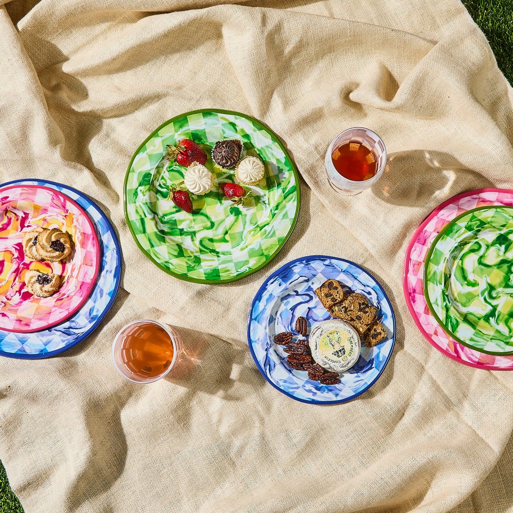 marble-check-melamine-dinnerware_1
